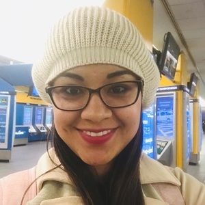 Meet your Posher, Wendy